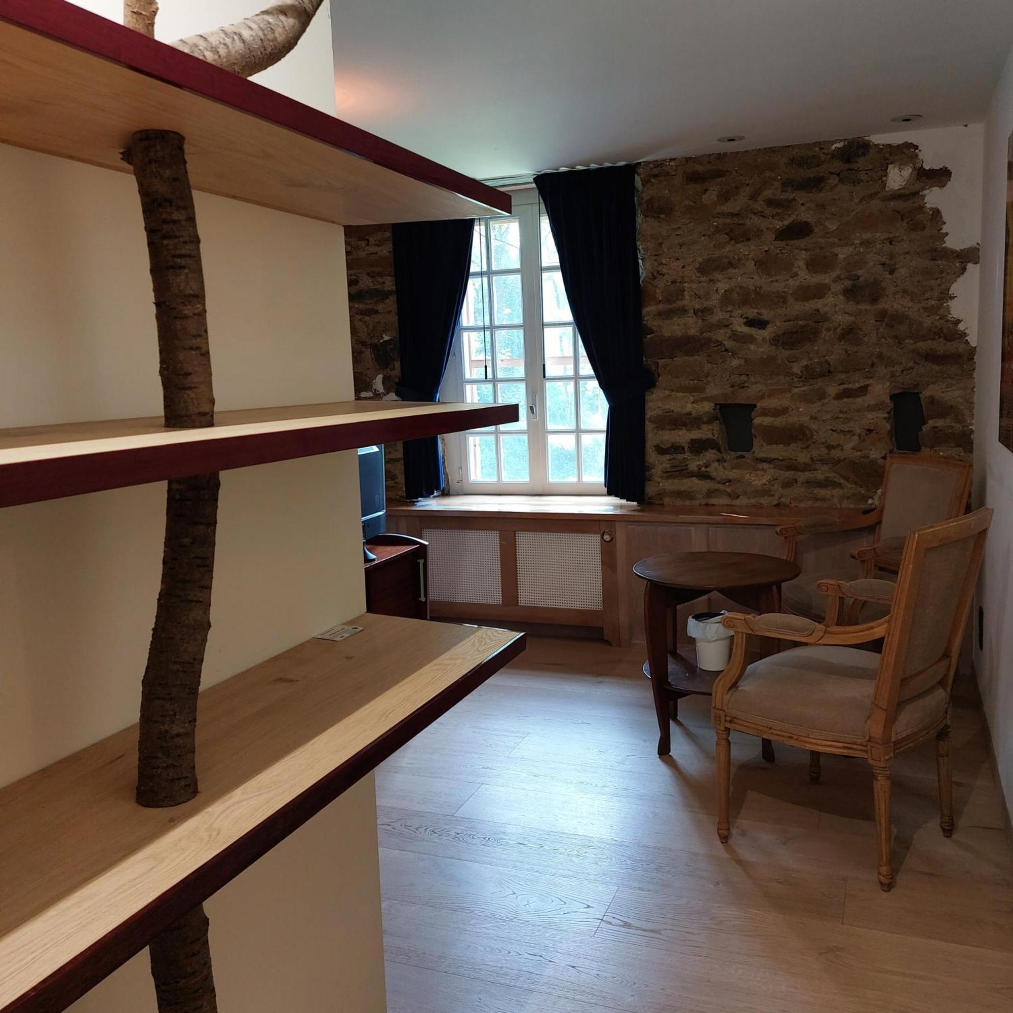 Bed and Breakfast Le Vieux Moulin Goudelin Zimmer foto
